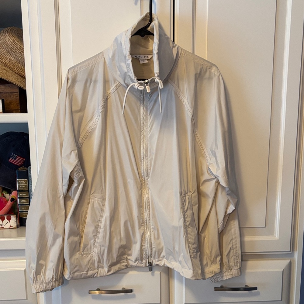 Athleta bone windbreaker small. NWOT